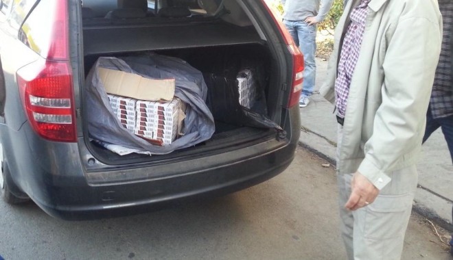20.000 de țigarete de contrabandă, confiscate în Constanța - tigari-1383896592.jpg