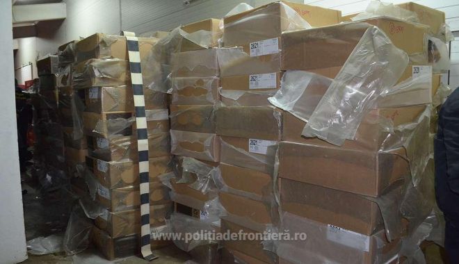 Aproximativ 1.000.000 de pachete cu țigări, confiscate! Trei persoane, reținute - tigari-1542888095.jpg