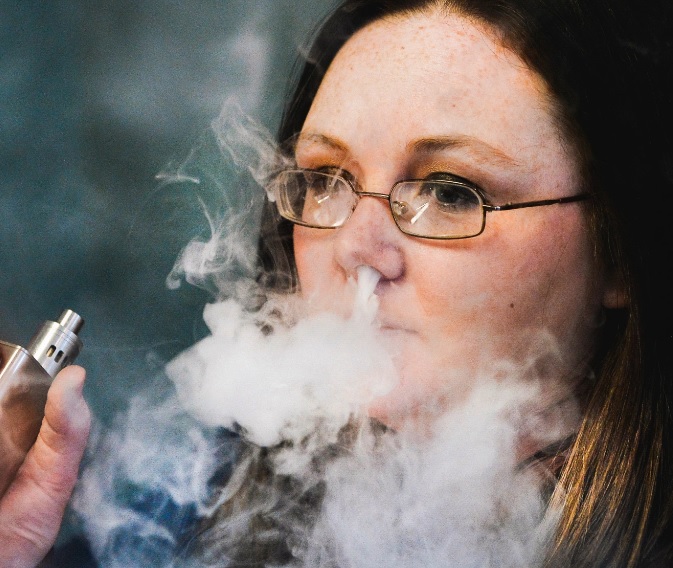 Publicitatea la ţigarete electronice, inclusiv de tip Vape, dispozitive cu tutun încălzit - interzisă