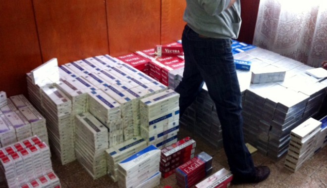 Sute de pachete de țigări, confiscate de polițiștii de frontieră - tigari1360599670-1366234879.jpg