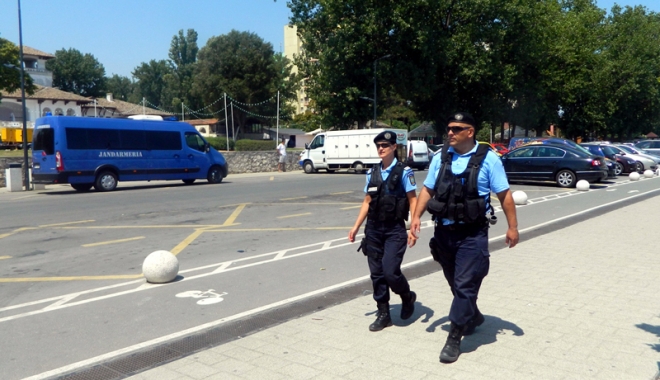 Jandarmii constănțeni vor fi alături de credincioși - tigari1463157341-1463468389.jpg