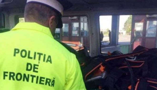 Captură la graniță: țigări și alcool, în bagajele unui bulgar - tigarialcoolsursapolitiadefronti-1599586037.jpg