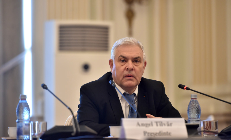 Angel Tîlvăr: 