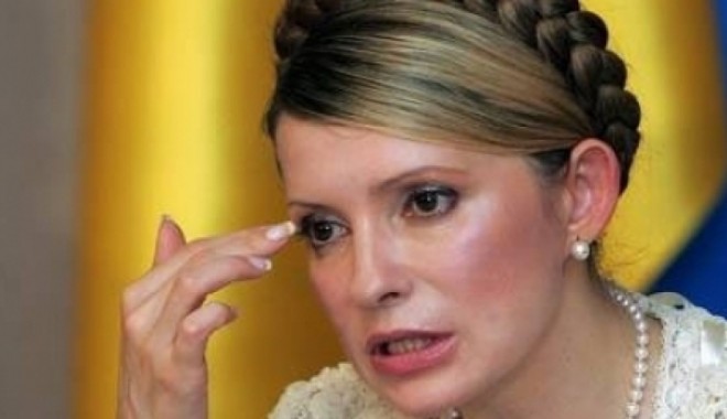 Iulia Timoșenko intră în greva foamei pentru a denunța fraudele electorale din Ucraina - timosenko65302300-1351525103.jpg