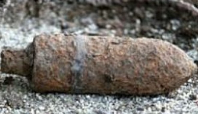 Proiectil găsit la marginea comunei Valu lui Traian - timthumb-1347227445.jpg