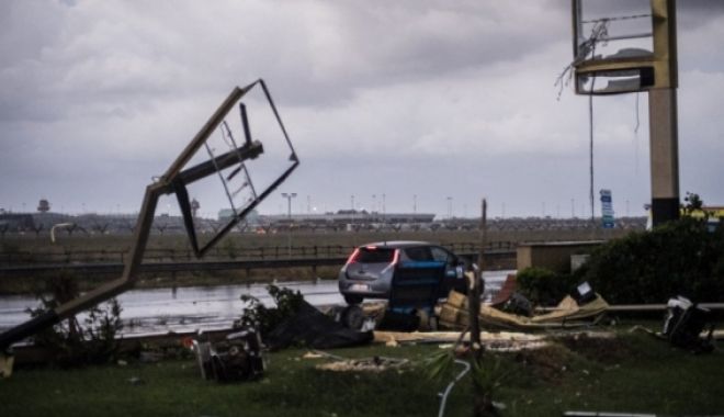 Tornadă devastatoare! O tânără a murit, după ce mașina în care era a fost luată pe sus - timthumb263158600-1564313082.jpg