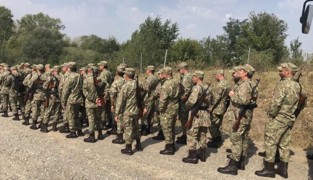 Bărbații de până în 35 de ani sunt chemați urgent la instruire militară? Iată ce a transmis Ministerul Apărării - tineri-incorporare-1743761388.jpg