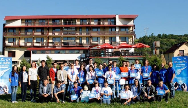 Trei constănțeni, printre  cei mai inteligenți tineri ai României - tinericonstanteni-1379000693.jpg