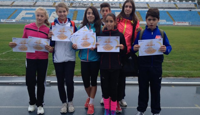 Tinerii atleți ai Constanței au debutat la Cupa Toamnei - tinerii1-1413912618.jpg