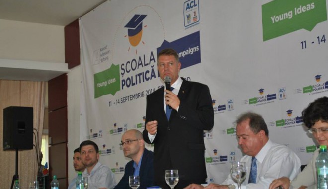 Tinerii din ACL au făcut bilanțul Școlii de Vară, de la Eforie - tineriiacl-1410888252.jpg