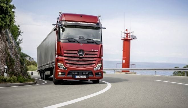 Un șofer român a fost amendat cu 1,7 milioane de euro în Franța - tir-1621848128.jpg
