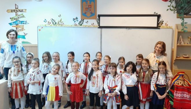 Elevii Școlii 