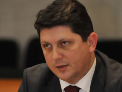 USL cedează: Băsescu va reprezenta România la Consiliul European de la sfârșitul lunii - tituscorlatean-1346834215.jpg