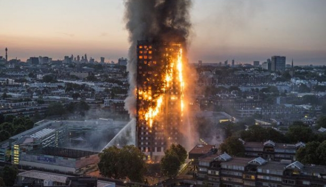 Coșmarul de la Grenfell Tower nu se mai termină! Zeci de supraviețuitori ai incendiului au încercat să se sinucidă: 