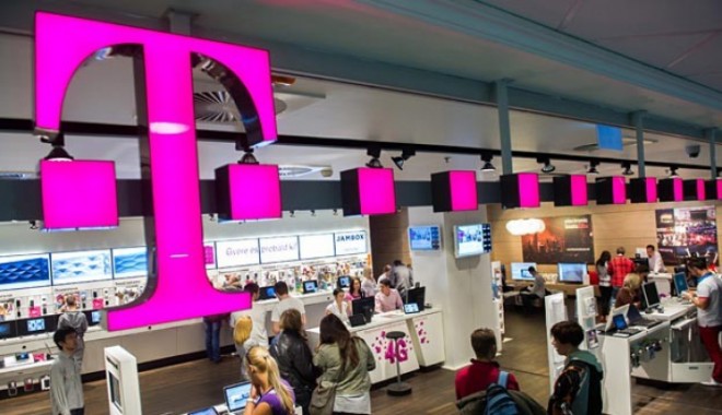 NU s-a mai văzut ASTA în România! Iată ce aduce nou TELEKOM - tmobilestore098792599700-1412848246.jpg