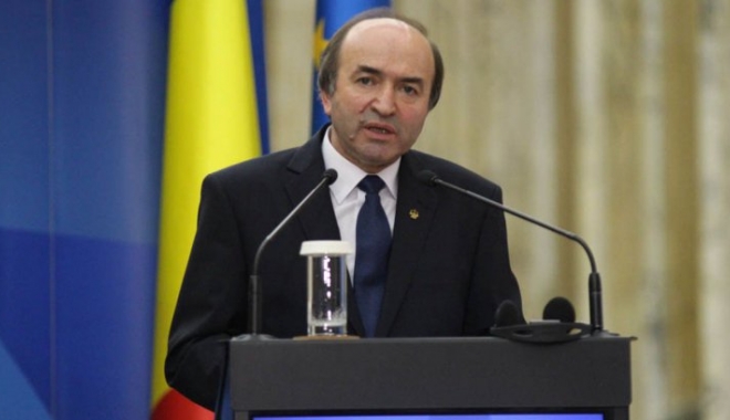 Ministrul Justiției îi dă replica lui Dragnea: Legile Justiției vor fi prezentate pe 23 august - toaderpragabuz31806200-1501655917.jpg