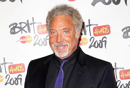 Tom Jones cântă la București pe 17 noiembrie - tom-1315393348.jpg