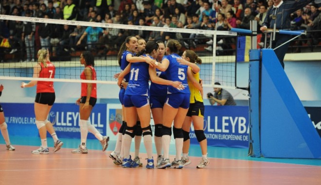 CSV 2004 Tomis, antrenament cu public în primul meci cu Dinamo - tomisdinamo-1333006905.jpg
