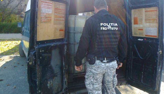 Tone de motorină de contrabandă, confiscate în portul Constanța - tonedemotorinaconfiscate-1415126700.jpg