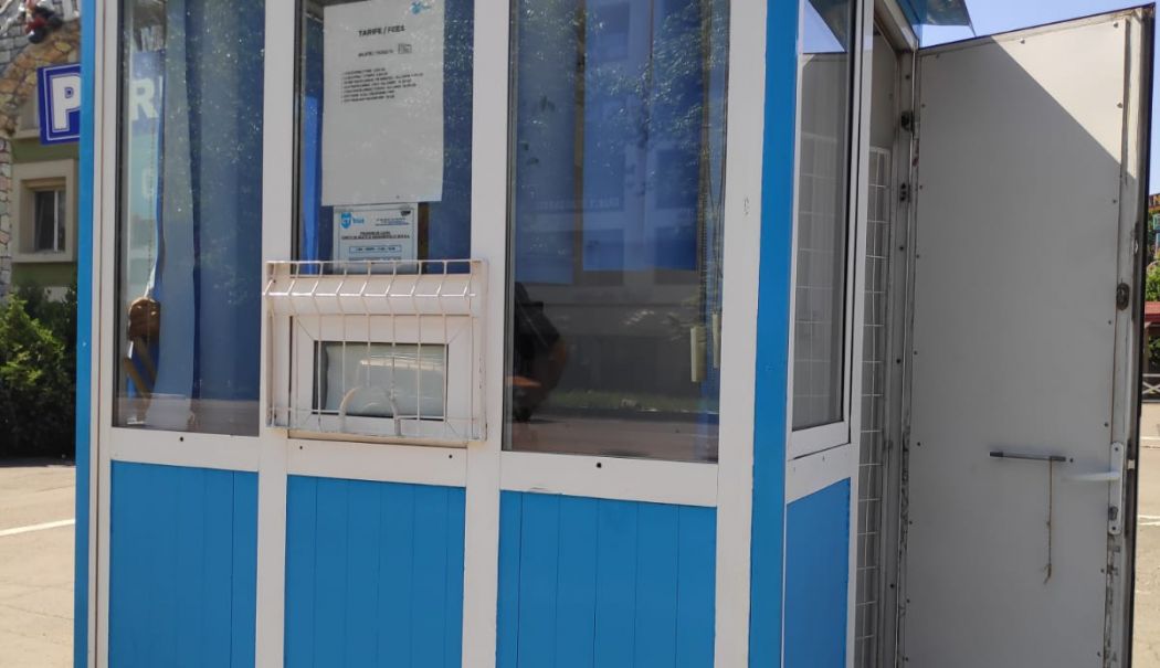 În atenția călătorilor! Toneta de bilete din zona Satului de Vacanță va fi închisă joi și vineri