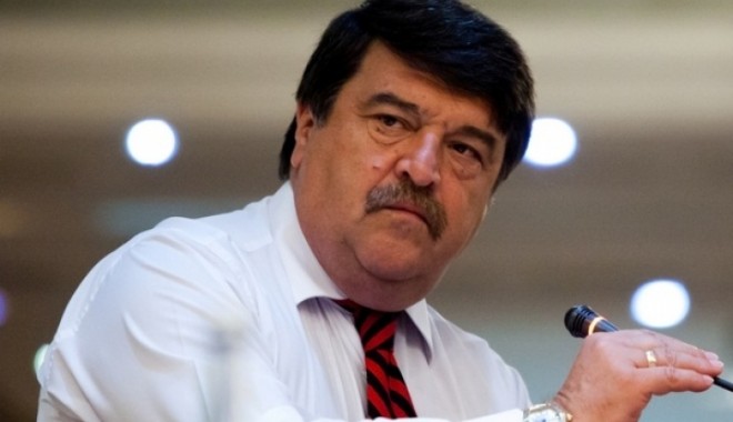 Toni Greblă a depus jurământul pentru CCR - toni-1387292049.jpg