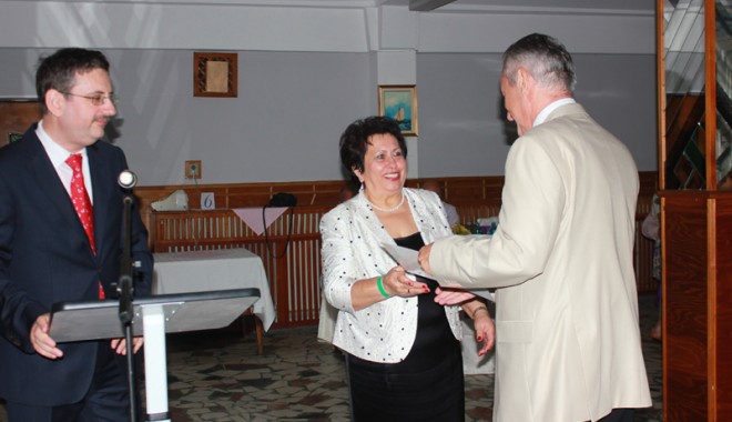 Cooperativele performante românești, premiate la Eforie - topcooperative-1373036985.jpg