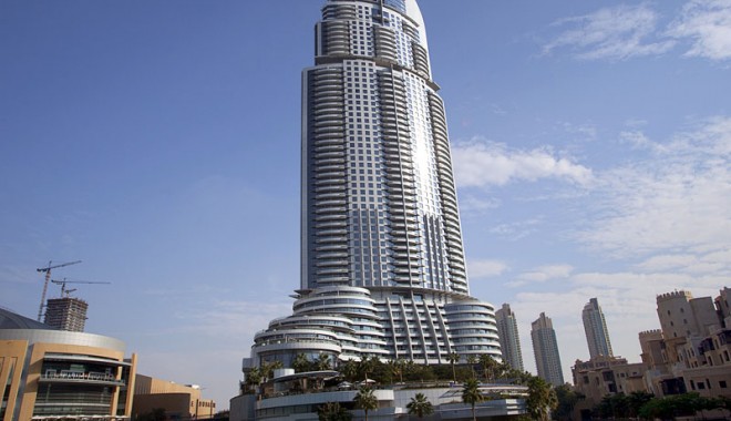 Top trei cele mai înalte clădiri din lume - toptreicelemaiinalte-1384523779.jpg