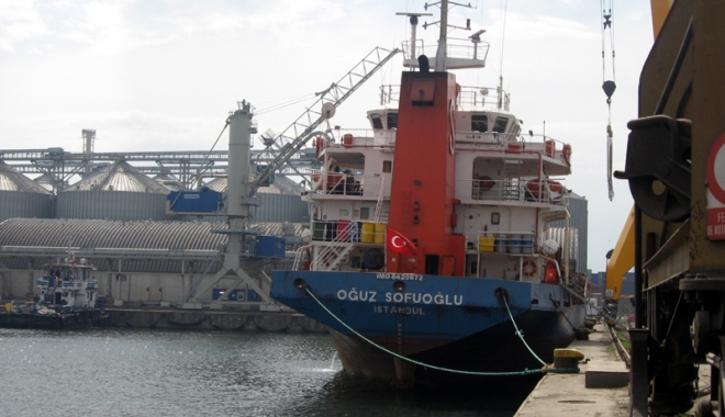 Topul veniturilor operatorilor portuari, în 2015 - topul-1465740215.jpg