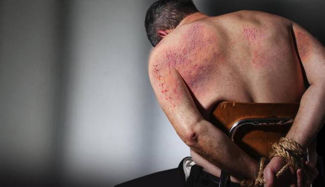 Utilizarea torturii și a relelor tratamente, în scădere în închisorile afgane - torturamexico-1424860457.jpg