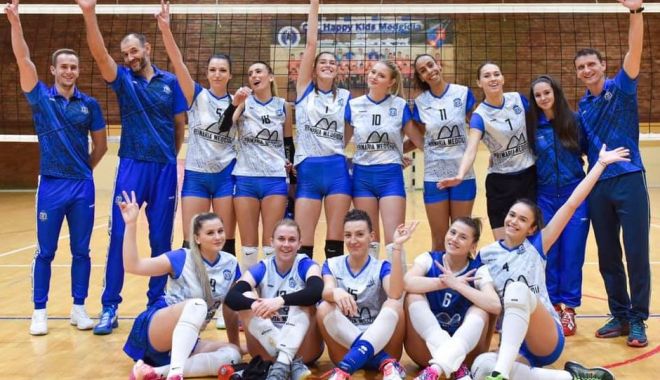 Tot mai sus! Al treilea succes consecutiv pentru voleibalistele de la CS Medgidia - totmaisus-1575319823.jpg