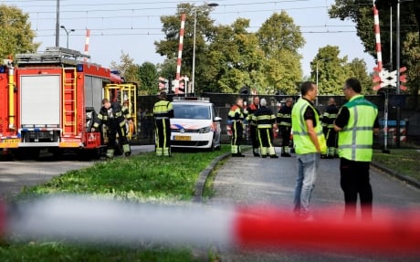 Zile de doliu în Olanda după moartea a patru copii în coliziunea unui tren cu o bicicletă - trafe08304200-1537512491.jpg