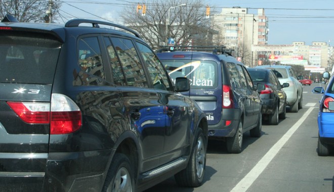 Ce mărci de mașini își aleg șoferii - trafic-1349720722.jpg