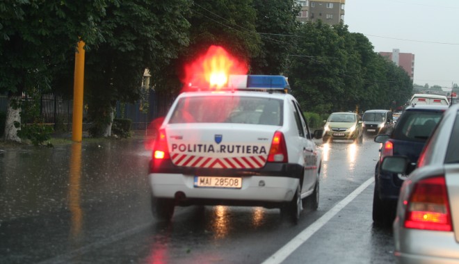 Situația traficului rutier - trafic-1360855643.jpg