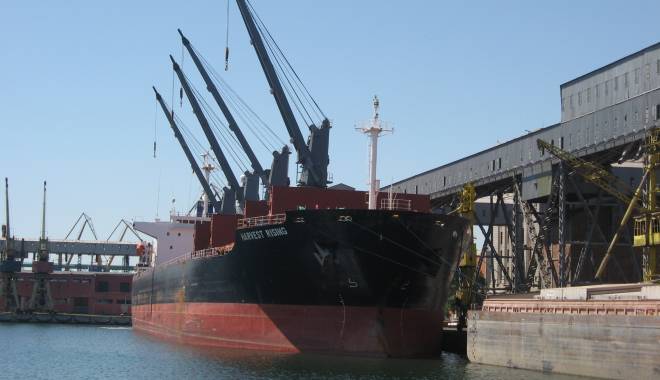 Traficul de mărfuri în porturile maritime a crescut cu peste 16% - trafic-1431602410.jpg
