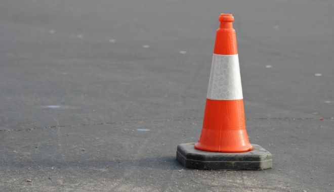Restricții de trafic pe mai multe șosele din România - trafic-1662282826.webp