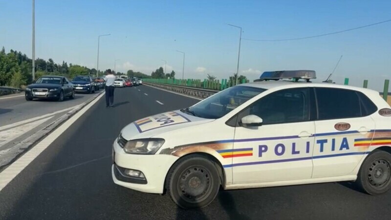 Circulația deviată pe A2 din cauza unui incendiu de vegetație