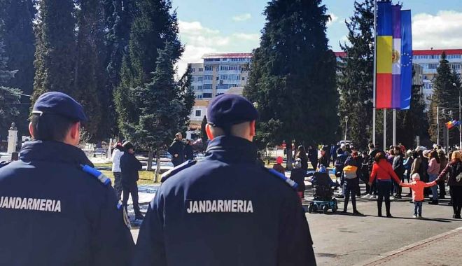 Reținut pentru trafic de droguri. Jandarmii l-au prins în flagrant comercializând 100 de grame de canabis