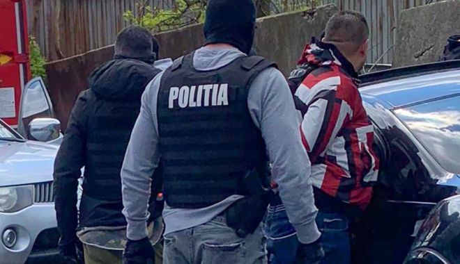 Procurorii DIICOT au trimis în judecată doi traficanți de droguri acuzați de moartea unui consumator