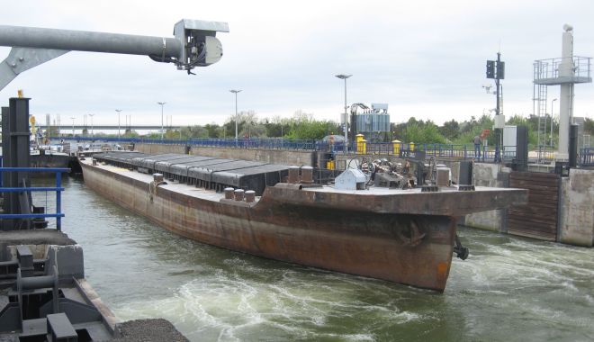 Traficul de mărfuri pe canalele navigabile a crescut cu aproape 50% - traficcanal-1552615538.jpg