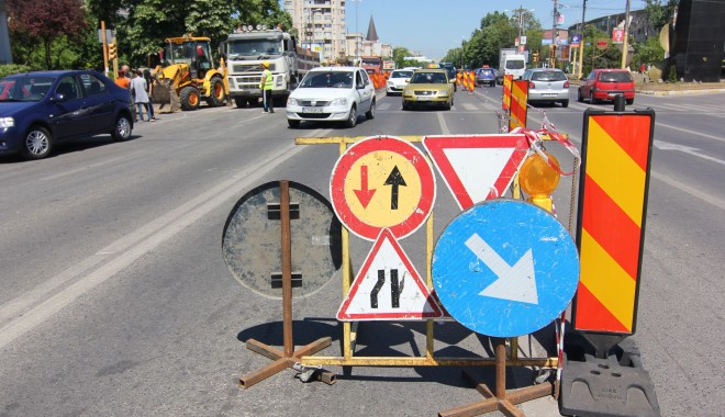 Atenție, șoferi! Trafic îngreunat în zona Dacia - traficingreunat-1382947211.jpg