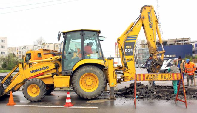 Trafic îngreunat pe b-dul Aurel Vlaicu - zona Hidrotehnica - traficingreunat-1458327568.jpg