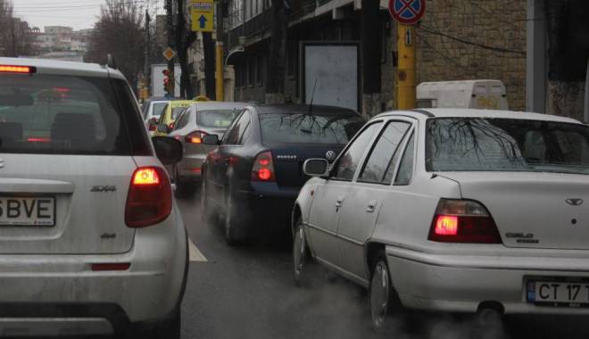 Avarie RAJA. Trafic îngreunat în Constanța. Iată pe ce stradă - traficingreunatadepolei261418207-1447142851.jpg