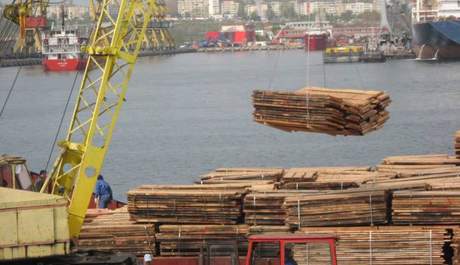 34 de nave, la operare în porturile Constanța și Midia - traficportuar-1441799222.jpg