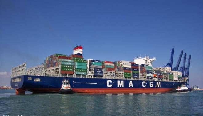12 nave încarcă cereale în portul Constanța - traficportuar-1443778073.jpg