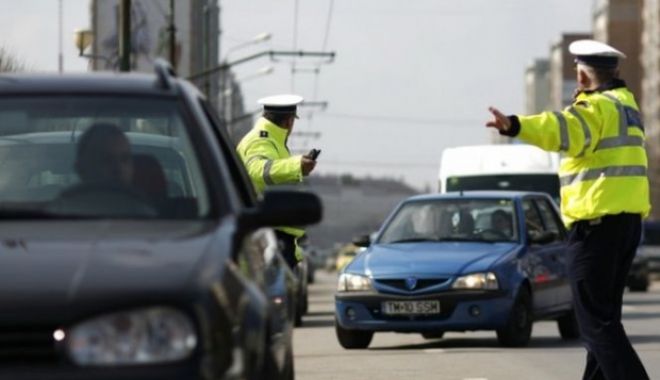 A fost restricționat traficul auto pe străzile Avram Iancu și Atelierelor - traficrestrictionatincentrulbucu-1549355095.jpg