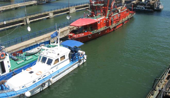 Cel mai modern centru de pregătire a navigatorilor fluviali, din  Europa - traficul1443030168-1443425714.jpg