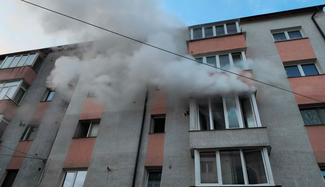 Tragedie în noaptea de Înviere. Un tânăr de 19 ani a murit ars de viu, în apartamentul său - tragedie-1745155999.jpg