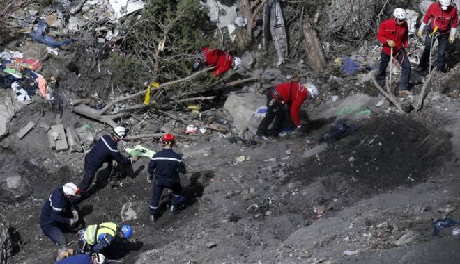 Despăgubiri de peste 11 milioane euro acordate  de Lufthansa după accidentul Germanwings - tragedieavion-1455803185.jpg