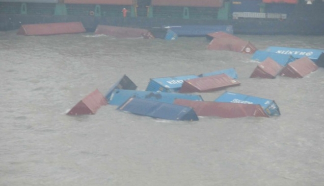 Tragedie navală în China - tragedienavachina-1501590402.jpg