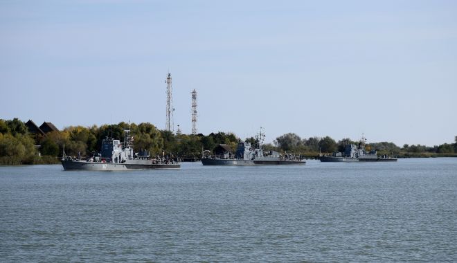 Trageri de luptă, pe fluviul Dunărea. Zece nave la instruire - trageri-1634718419.jpg